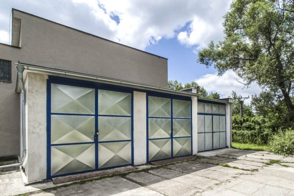 Skladový park  Kladruby 